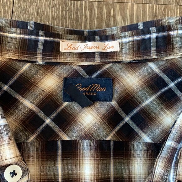 Good Man button down - Picture 2 of 6